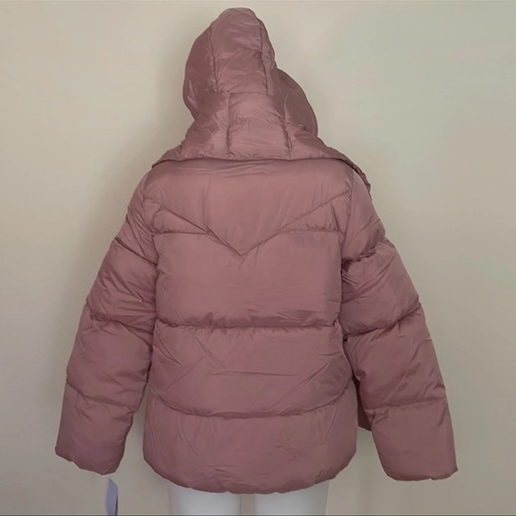 (NWT) Madden Girl Women’s Hooded Puffer w/ Detachable Scarf in Dusty Pink, Small - Picture 5 of 15